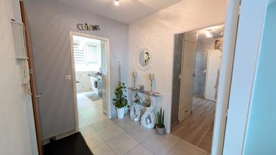 Appartement - 79 m² - 4 pièces