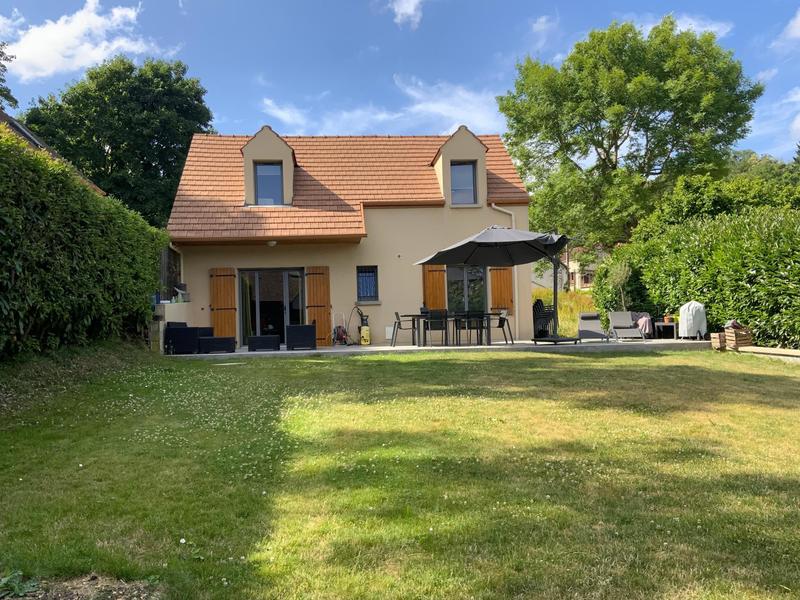 Maison - 91 m² - 4 pièces