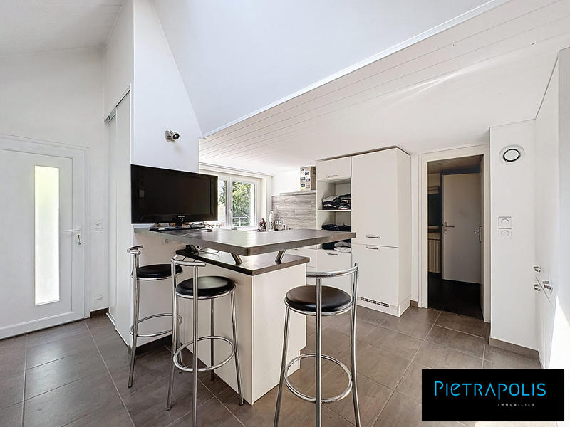 Maison ancienne - 205 m² - 6 pièces