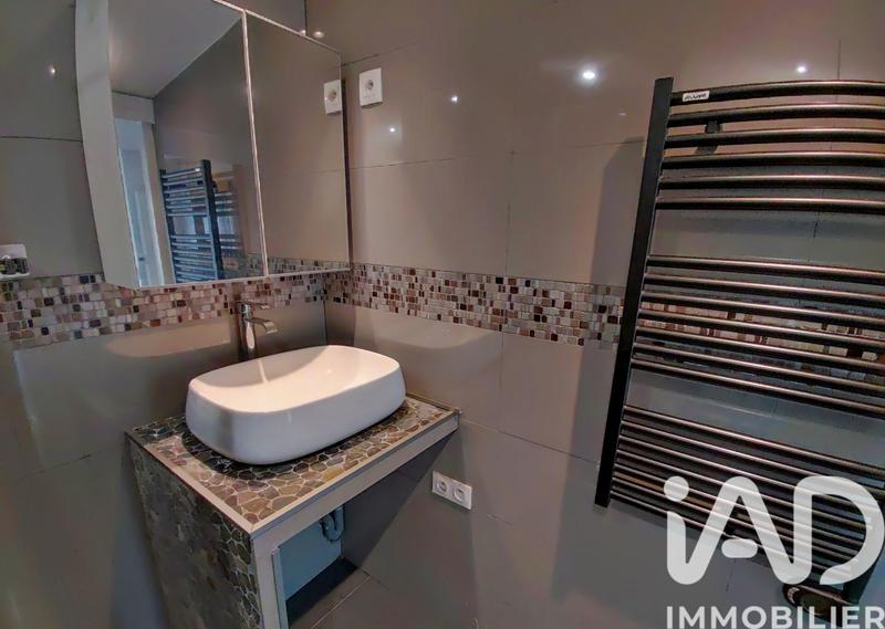 Maison - 83 m² - 5 pièces