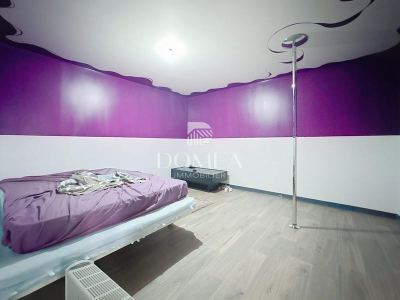 Maison - 82 m² - 5 pièces