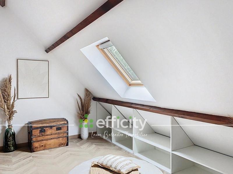 Pavillon - 184 m² - 8 pièces