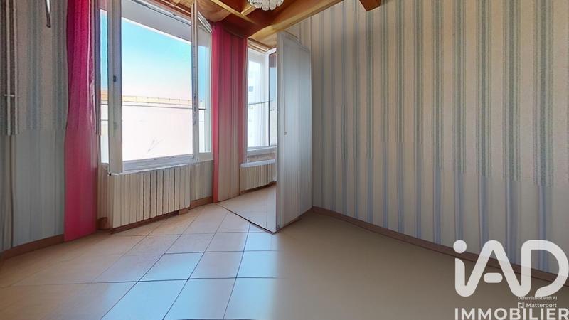 Maison - 100 m² - 5 pièces