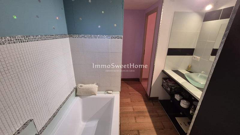 Maison - 83 m² - 4 pièces