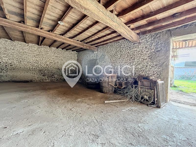 Grange - 200 m² - 6 pièces