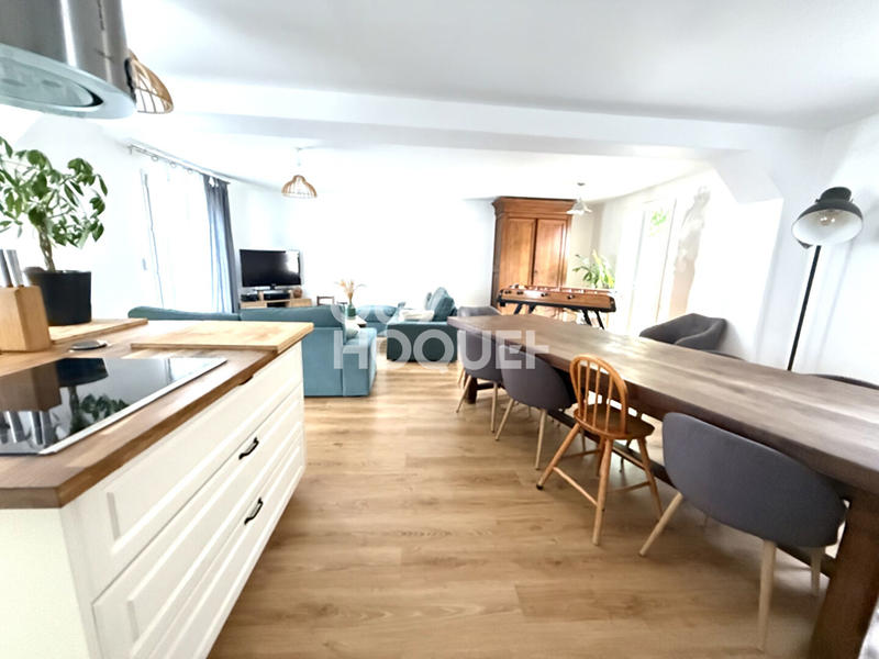 Maison - 145 m² - 7 pièces