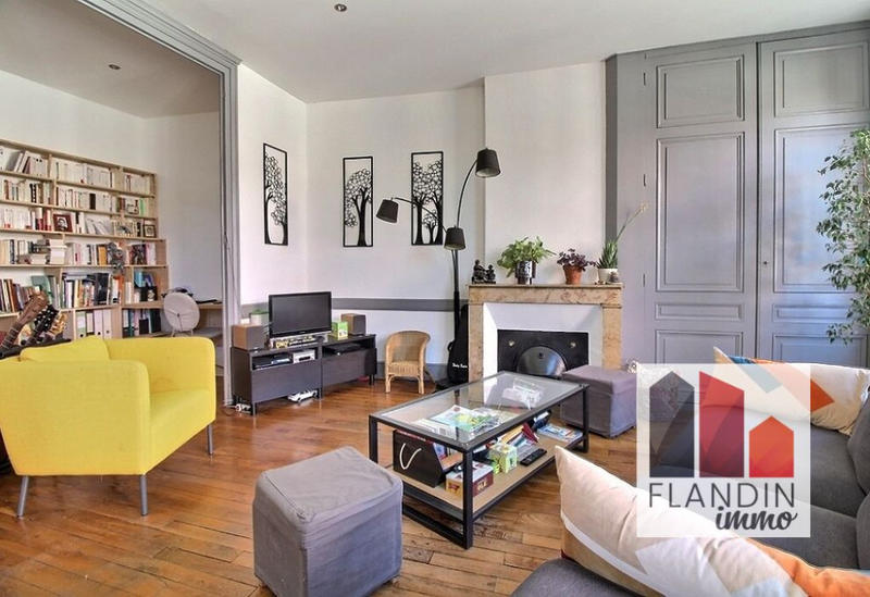 Appartement - 75 m² - 3 pièces