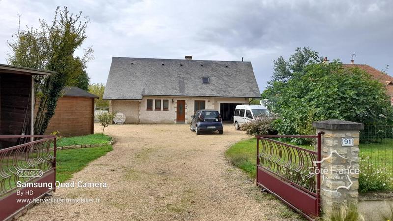 Propriété - 187 m² - 10 pièces
