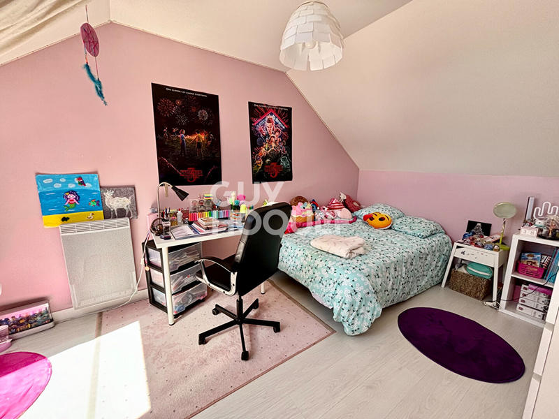 Maison - 137 m² - 7 pièces