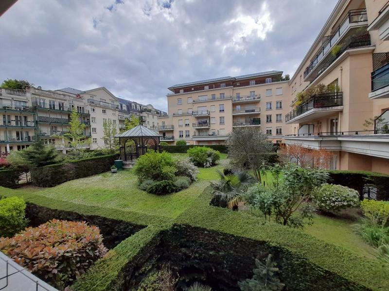 Appartement - 103 m² - 4 pièces