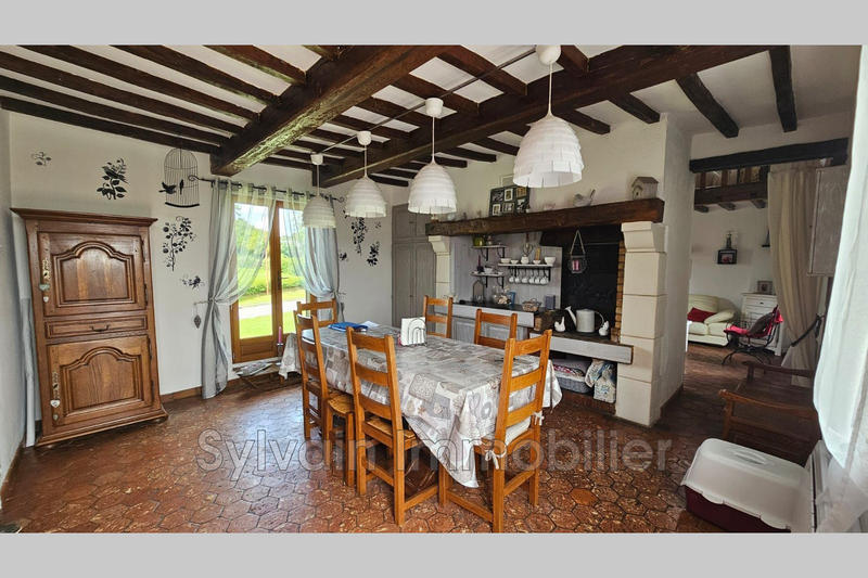 Maison - 100 m² - 6 pièces