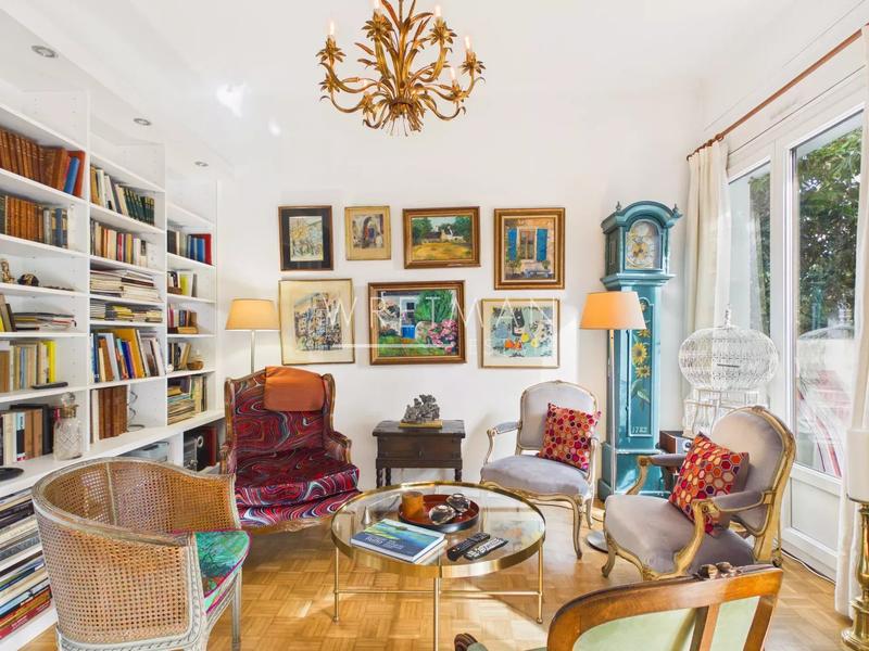 Appartement - 85 m² - 3 pièces