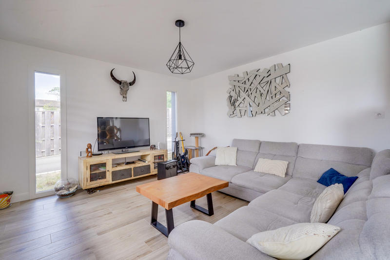 Maison - 152 m² - 5 pièces