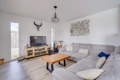 Maison - 152 m² - 5 pièces