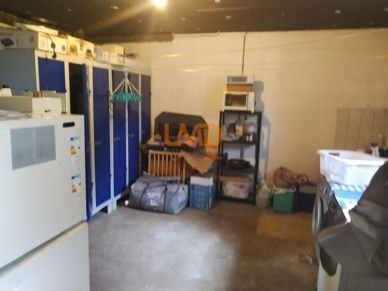 Maison - 195 m² - 8 pièces