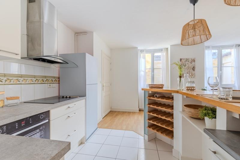 Appartement - 97 m² - 3 pièces