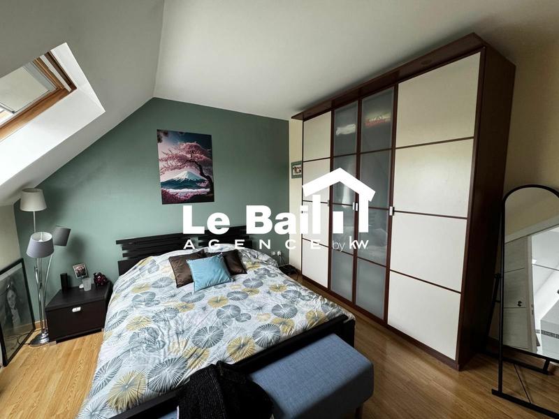 Maison - 121 m² - 6 pièces