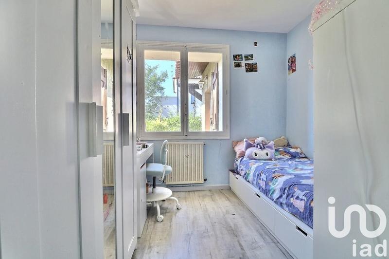 Maison - 144 m² - 5 pièces