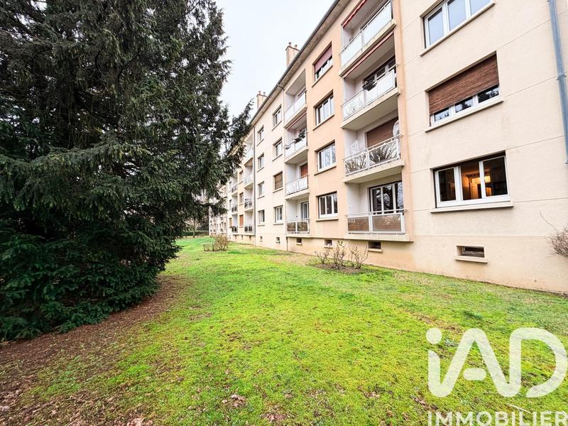 Appartement - 65 m² - 4 pièces