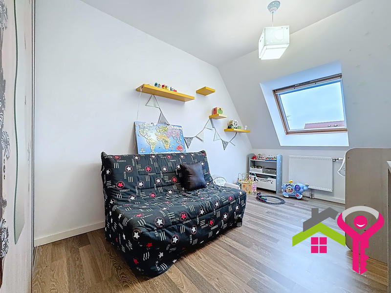 Maison - 85 m² - 4 pièces