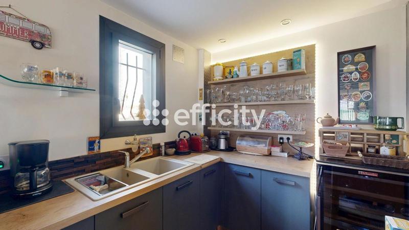 Maison - 185 m² - 6 pièces