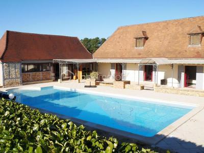 Demeure - 316 m² - 7 pièces