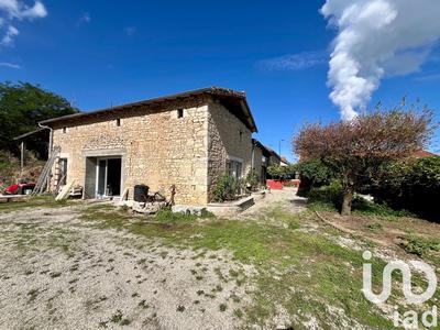 Maison - 97 m² - 3 pièces