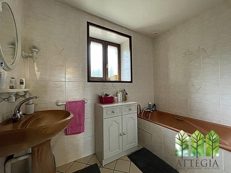 Maison - 130 m² - 4 pièces