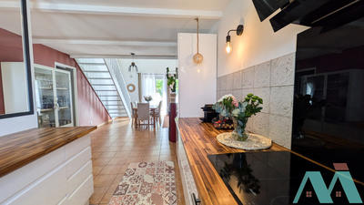 Maison - 100 m² - 4 pièces