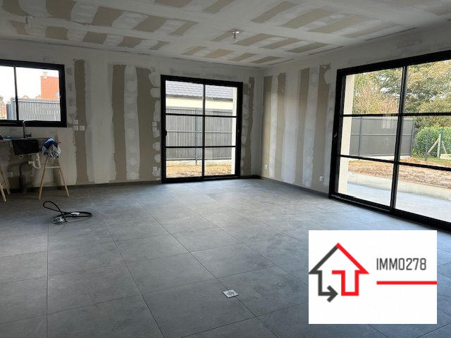 Maison - 105 m² - 4 pièces
