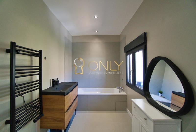 Maison - 133 m² - 4 pièces