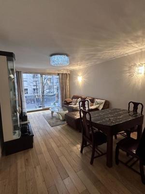 Appartement ancien - 75 m² - 3 pièces