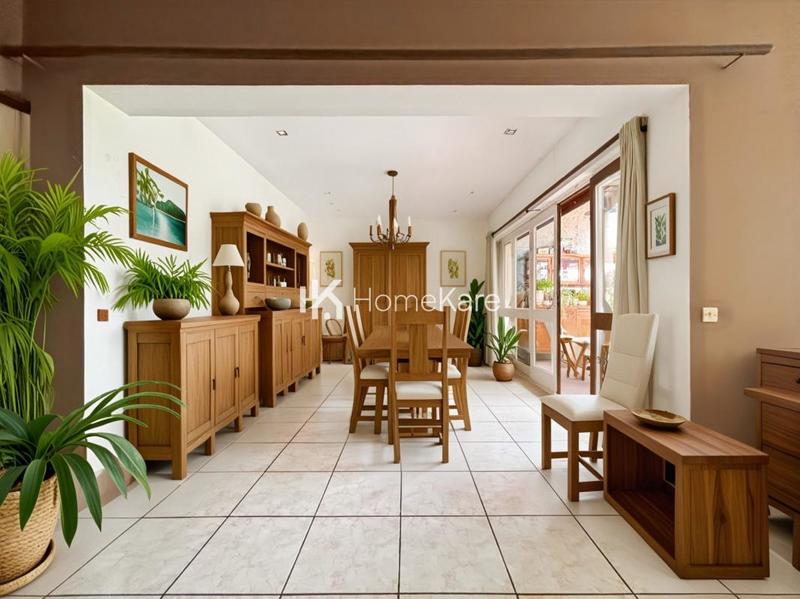 Maison - 270 m² - 9 pièces