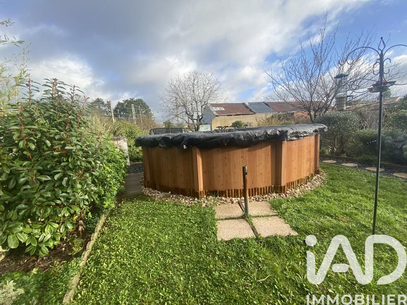 Maison - 98 m² - 5 pièces