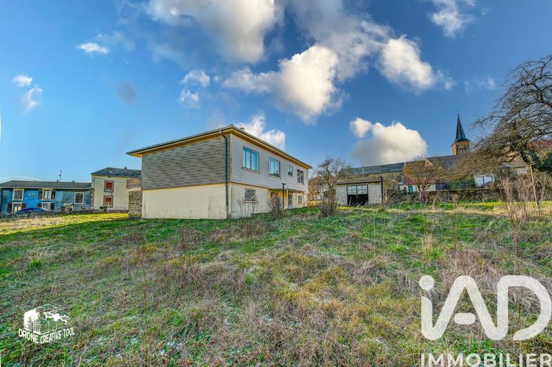 Maison - 93 m² - 5 pièces