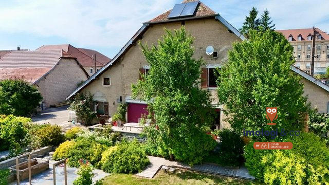 Maison de campagne - 331 m² - 9 pièces
