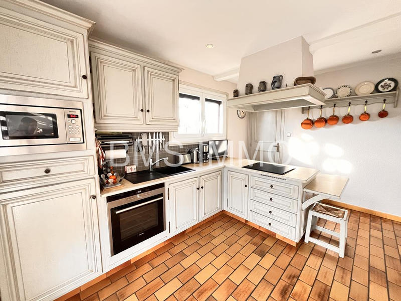 Maison - 103 m² - 4 pièces