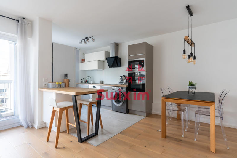 Appartement - 80 m² - 3 pièces