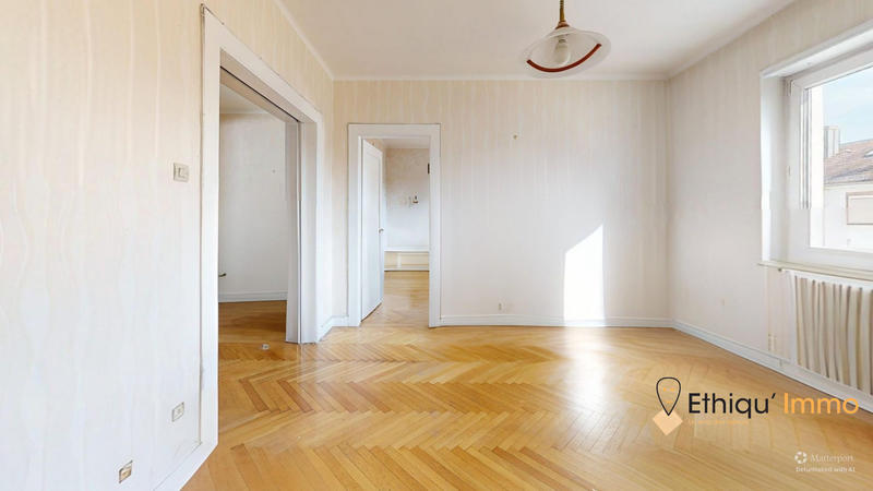 Appartement - 81 m² - 3 pièces