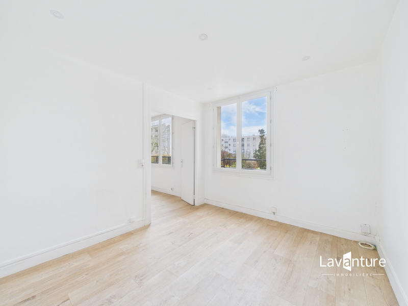 Appartement - 81 m² - 5 pièces