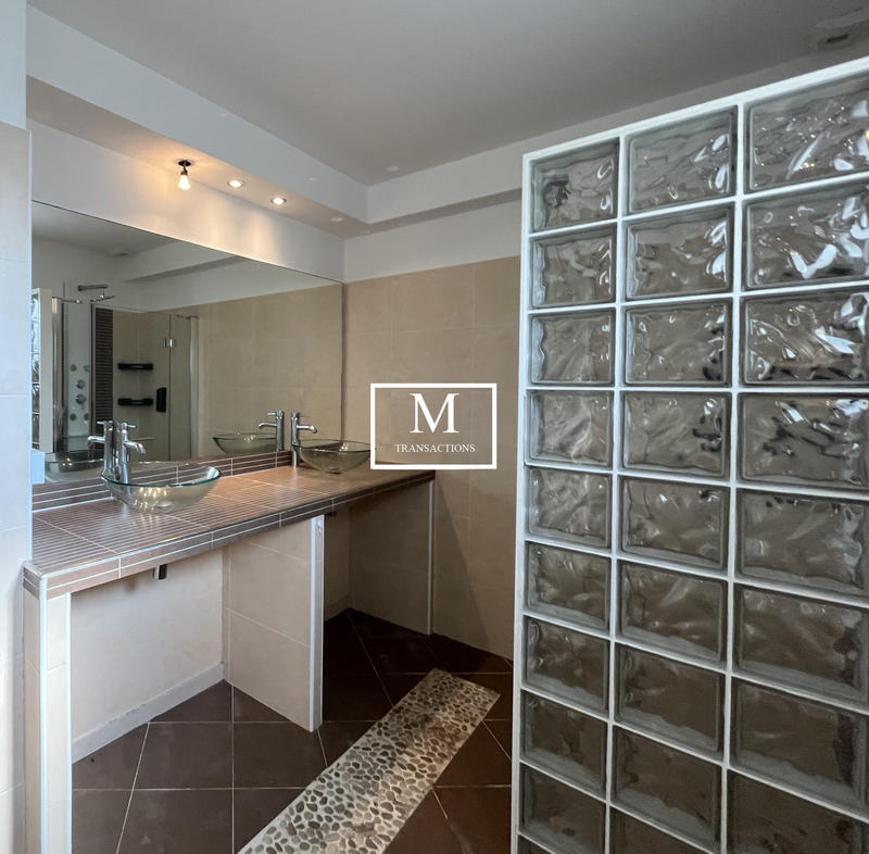 Maison - 130 m² - 6 pièces