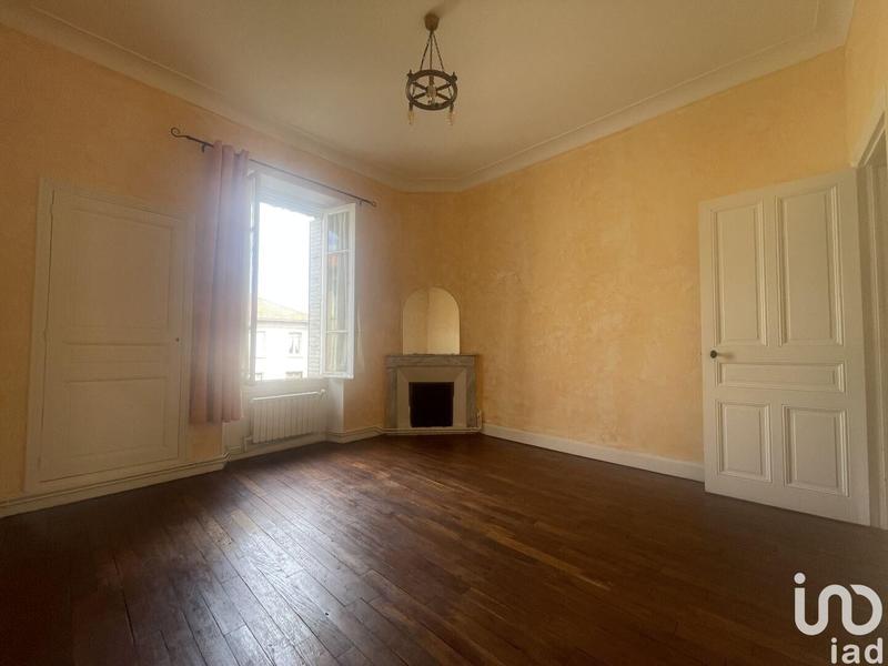 Appartement - 99 m² - 4 pièces