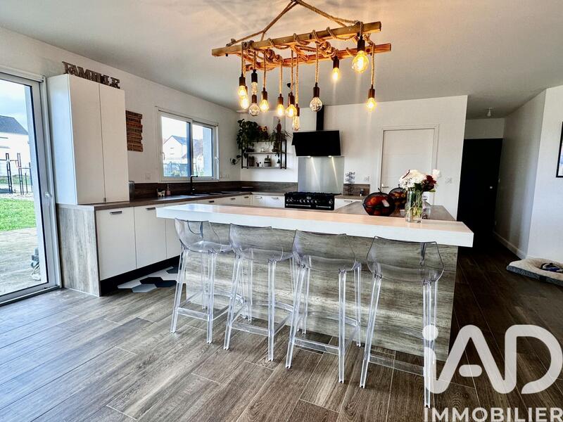 Maison - 126 m² - 5 pièces