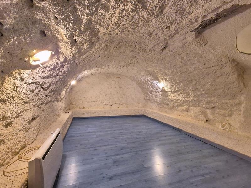 Appartement - 60 m² - 2 pièces