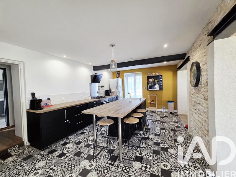 Maison - 161 m² - 5 pièces