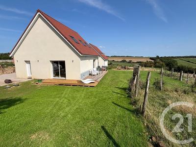 Maison - 130 m² - 8 pièces