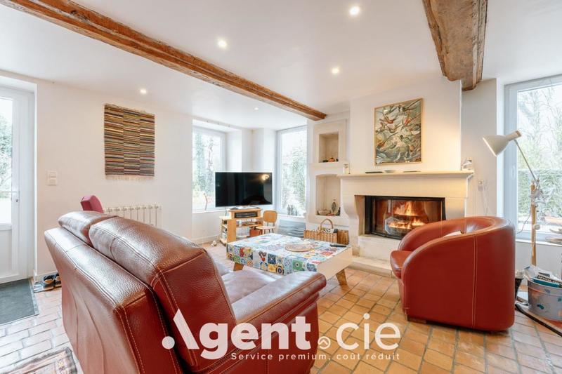 Maison ancienne - 170 m² - 9 pièces