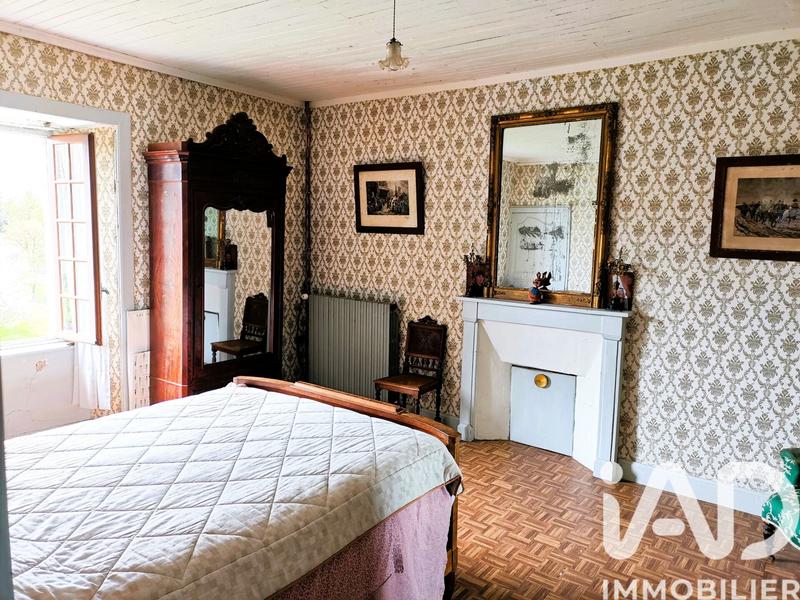 Maison - 188 m² - 8 pièces