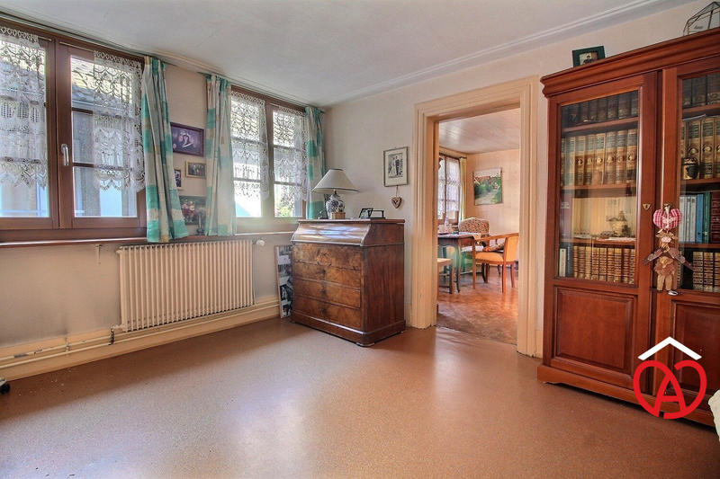 Appartement - 170 m² - 6 pièces