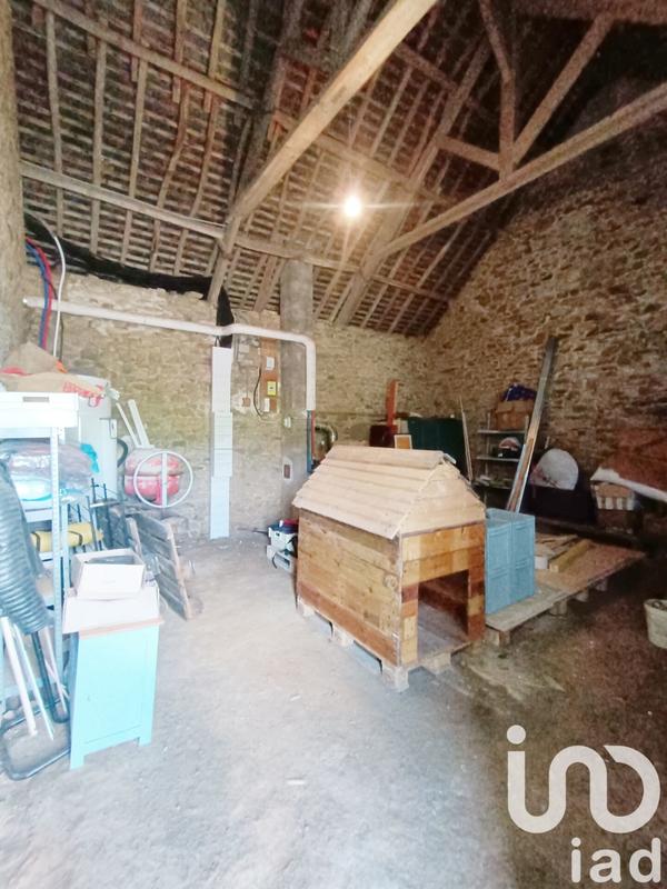 Maison - 111 m² - 8 pièces